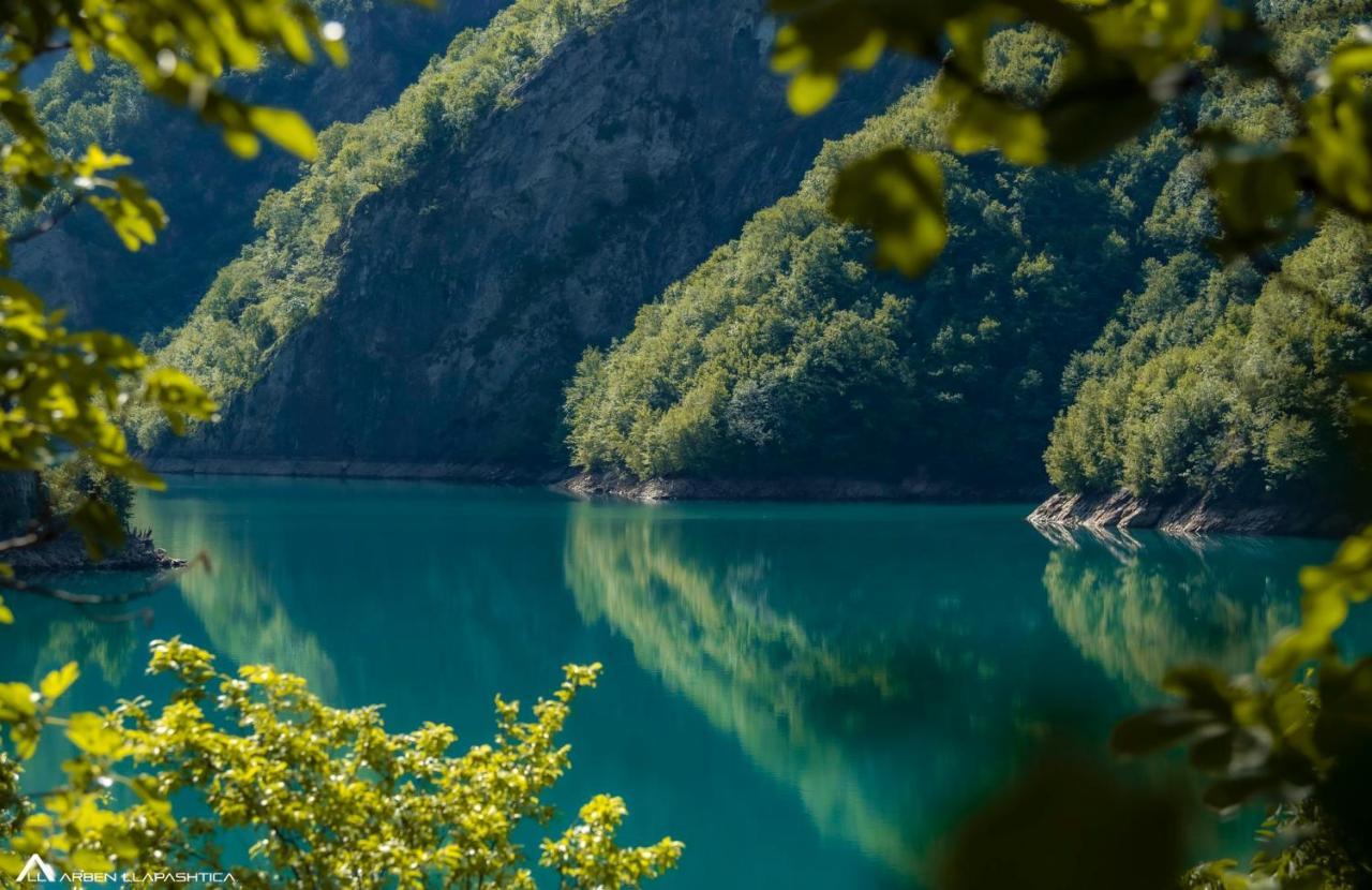 Neomalsore Agrotourism, Komani Lake Maison d'hôtes *