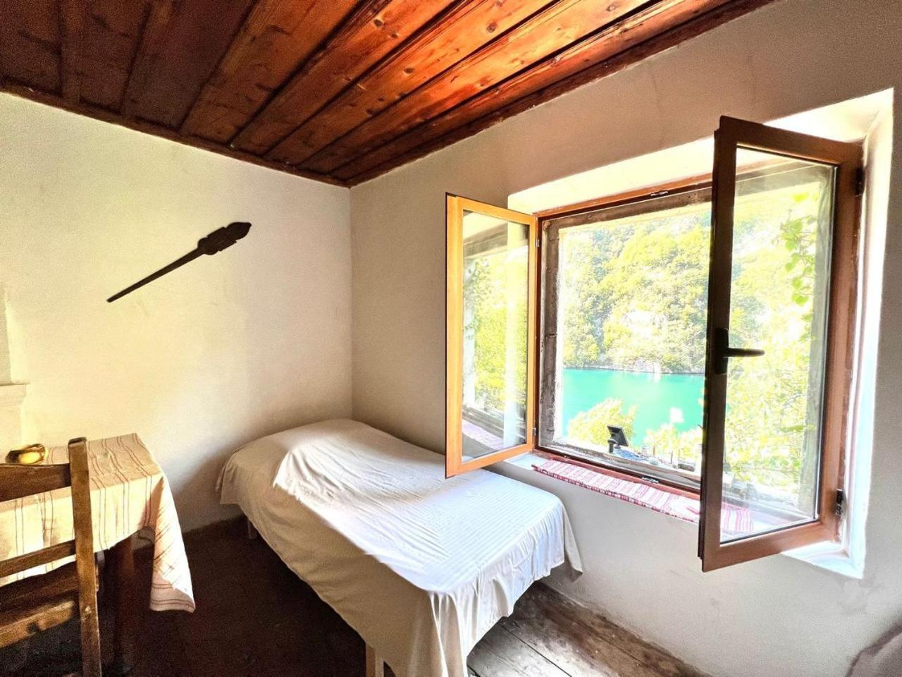 Neomalsore Agrotourism, Komani Lake Maison d'hôtes