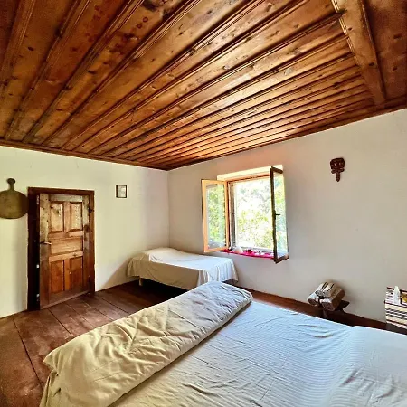 Neomalsore Agrotourism, Komani Lake Hotel Kültér fotó